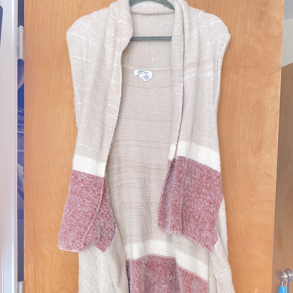 Francesca’s fuzzy vest/cardigan
